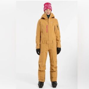 Arc'teryx One piece XS